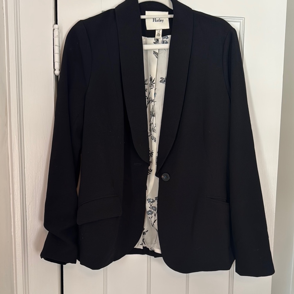 Hatley Black Blazer with Notched Lapels